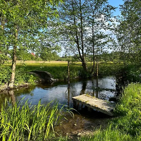 Nad Rzeka Slupia Z Jacuzzi * Sulęczyno