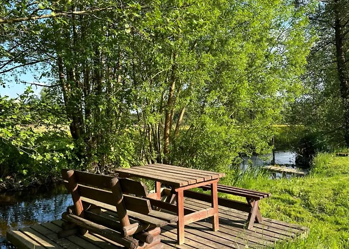 Nad Rzeką Słupią Z Jacuzzi * Sulęczyno